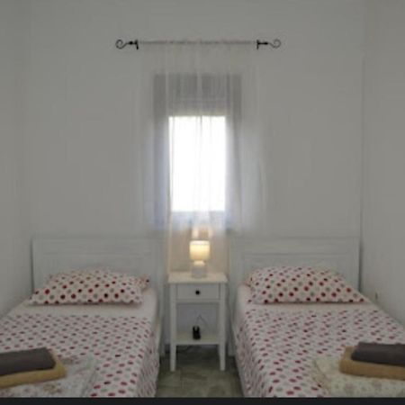 Apartment Lora Паг Экстерьер фото